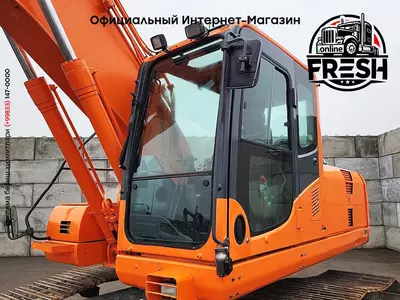 Гусеничный экскаватор Komatsu PC210 LC-8
