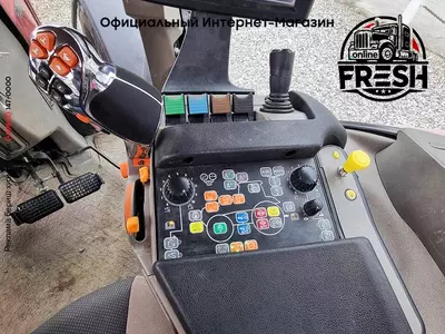 Колесный трактор Case IH 240 Puma