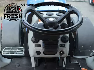 Колесный трактор New Holland T8.390