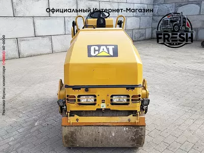Каток Caterpillar CB1.7