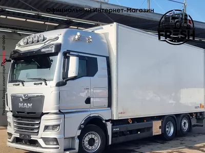 Закрытый грузовик MAN TGX 26.580 6X2