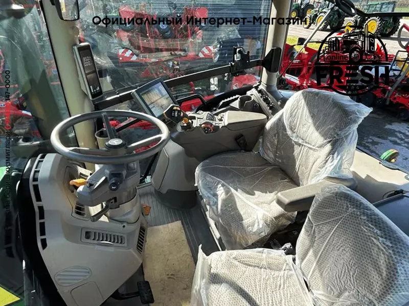 Колесный трактор John Deere 6R165