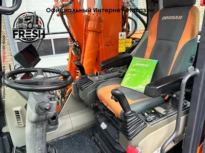 Колёсный экскаватор Doosan DX140W