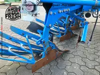 Плуг Lemken Juwel 10 MVU - 5 Schar Плуги