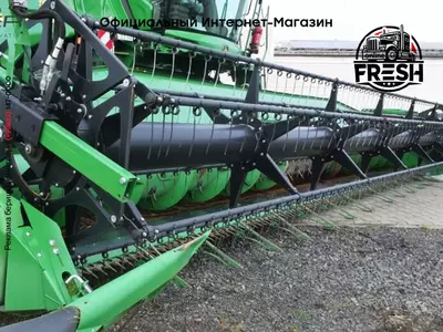 Зерноуборочный комбайн John Deere T670 mit 730X
