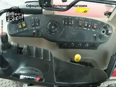 Колесный трактор Case IH CVX 175