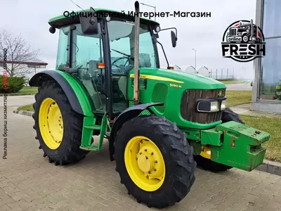 Колесный трактор John Deere 5090M