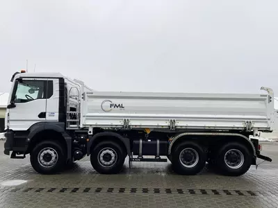 Самосвал MAN TGS 35.440 8X4 FML W3H