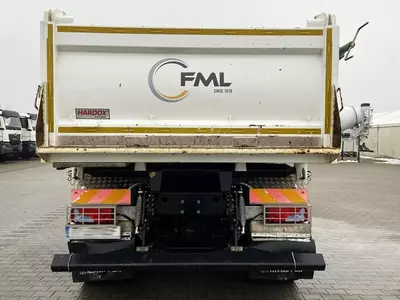 Самосвал MAN TGS 35.440 8X4 FML W3H