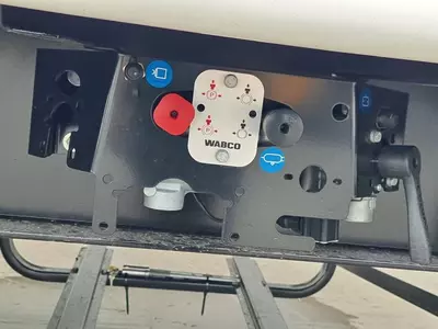 Полуприцеп Kögel Curtainside