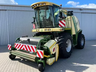 Кормоуборочный комбайн Krone BIG X 650