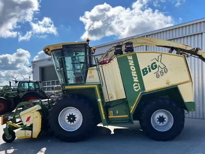 Кормоуборочный комбайн Krone BIG X 650