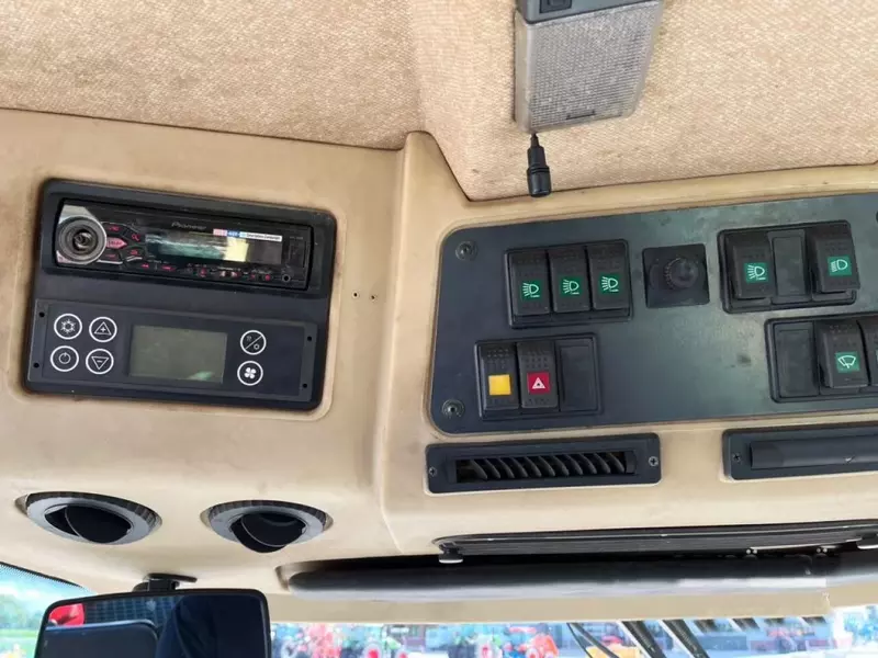 Кормоуборочный комбайн Krone BIG X 650