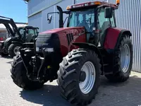 G‘ildirakli traktor Case IH CVX 1155.