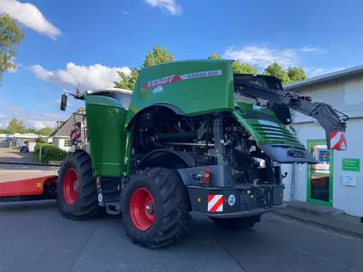 Кормоуборочный комбайн Fendt Katana 650 Gen3.