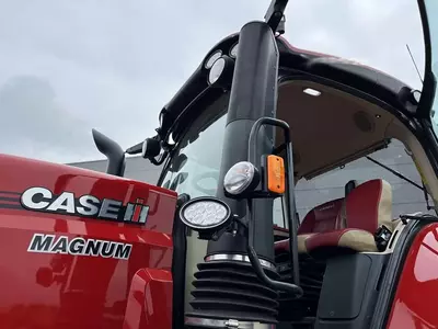 Колесный трактор Case IH MAGNUM 400 AFS CONNNECT.