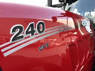 Колесный трактор Case IH PUMA 240 CVX.