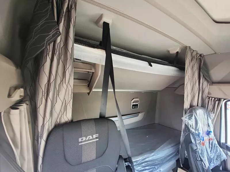 DAF XG 480 4x2 tortuvchi.