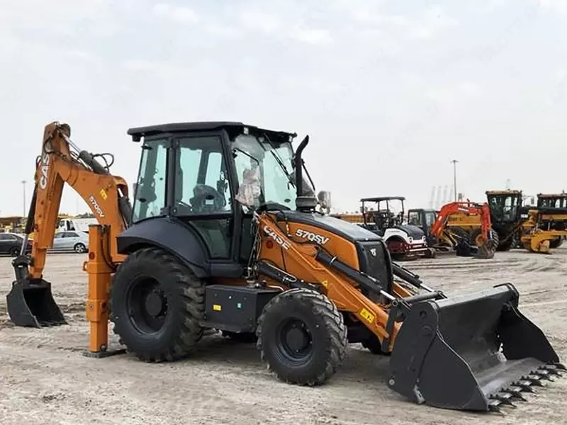 Экскаватор-погрузчик CASE 570SV.