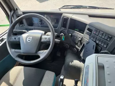 Тягач Volvo FMX 460 4X2.