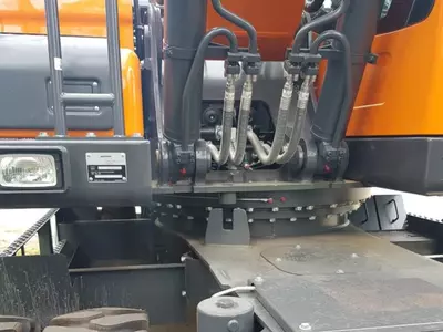 Колесный экскаватор Doosan DX210WA