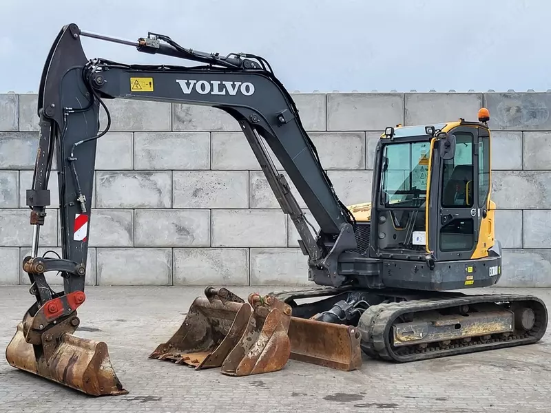 Мини-экскаватор Volvo ECR88 D
