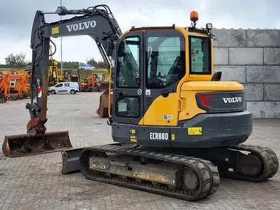 Volvo ECR88 D mini-ekskavatori
