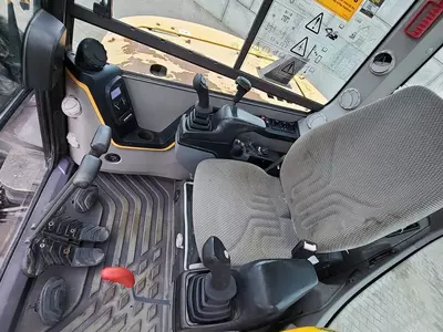 Volvo ECR88 D mini-ekskavatori