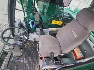 G‘ildirakli ekskavator Hitachi ZX190W-5B