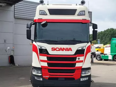 Тягач Scania R450 4X2