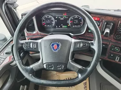 Тягач Scania R450 4X2