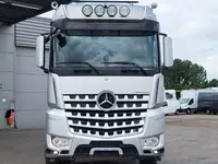 Тягач Mercedes Arocs 3363 6X4. Только в розницу