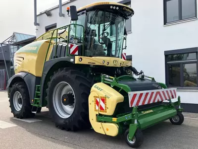 Кормоуборочный комбайн Krone Big X 630