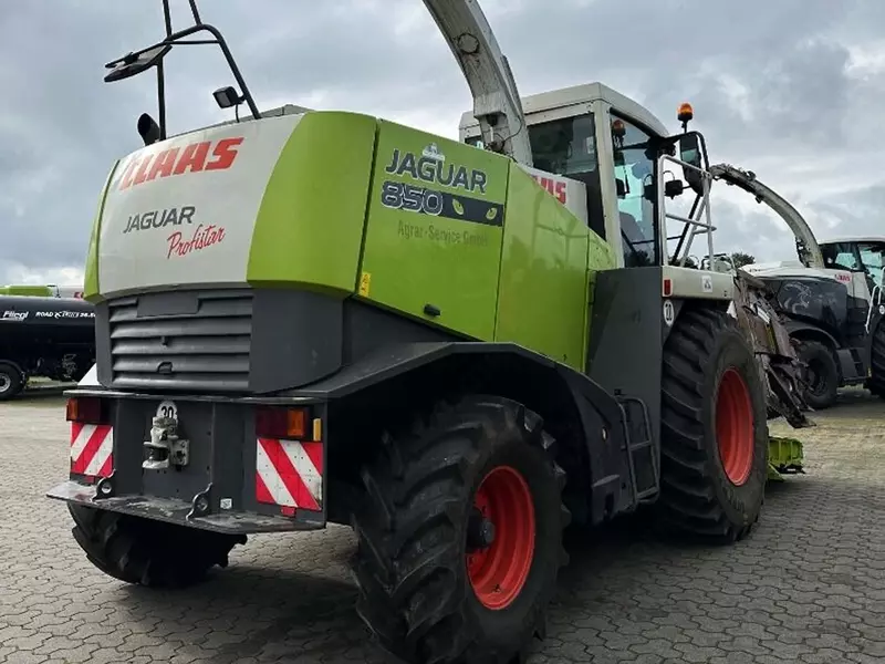 Claas Jaguar 850 Profistar yem maydalovchi kombayn