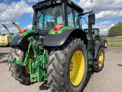 Колесный трактор John Deere 6155M AutoQuad