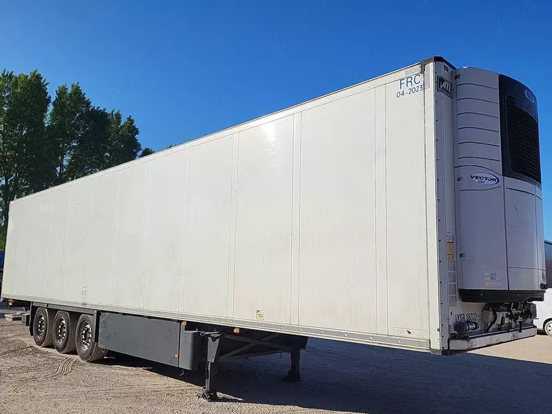 Schmitz sovutgichli yarim tirkama