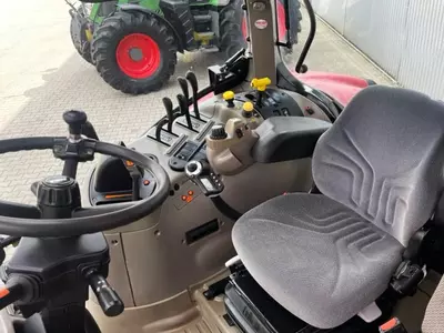 Трактор колесный Case IH MAXXUM 140