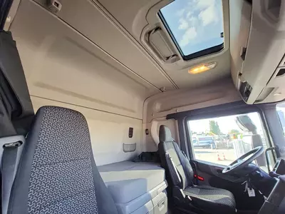 Тягач Scania R410 4X2