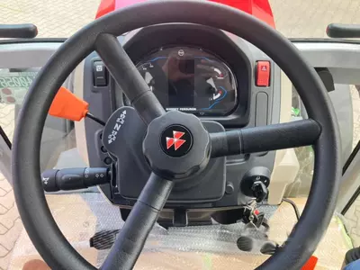 Трактор колесный Massey Ferguson 3FR.85 CAB EFFICIENT