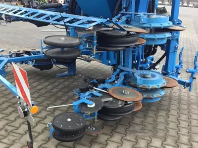 Seyalka to‘g‘ri ekish uchun elektr privodli Lemken AZURIT 9 K 8