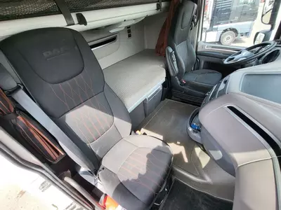 Тягач DAF XF 530 4X2