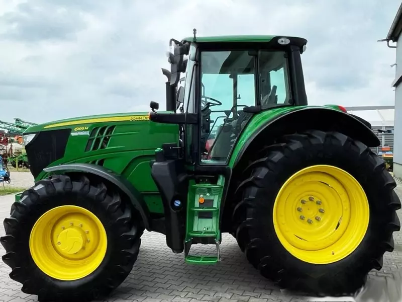 Трактор колесный John Deere 6195 M + STARFIRE 7000