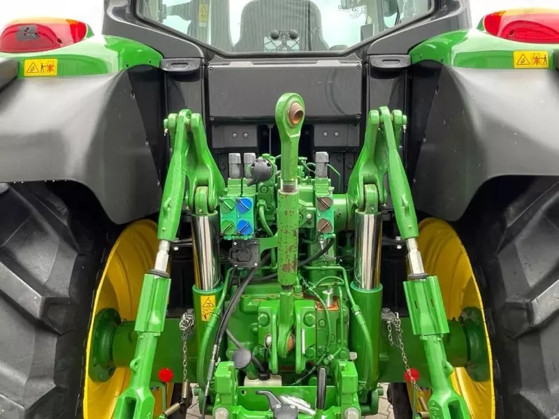 Трактор колесный John Deere 6195 M + STARFIRE 7000