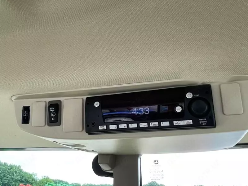 Трактор колесный John Deere 6195 M + STARFIRE 7000