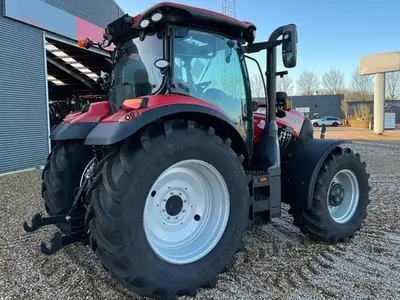 Трактор колесный Case IH Maxxum 145