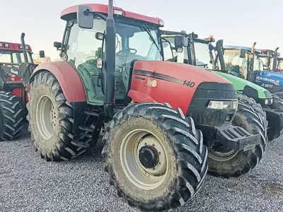 Трактор колесный Case IH Maxxum 140