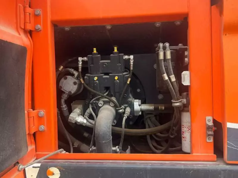 Колёсный экскаватор Doosan DX170W-5