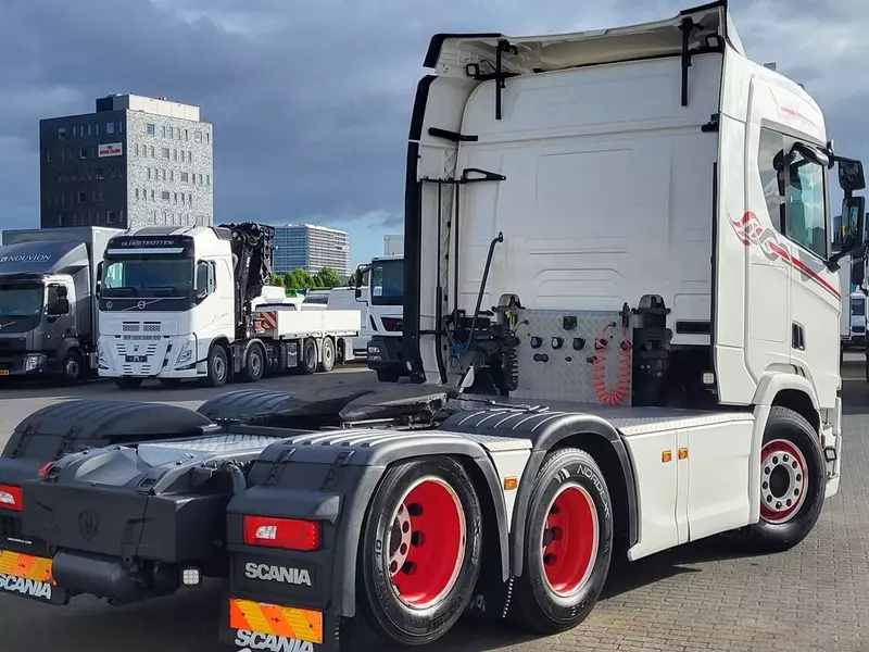 Тягач Scania R500 6X2