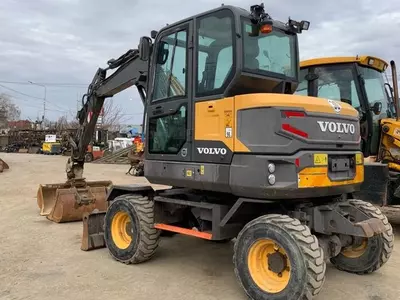 Колёсный экскаватор Volvo EW 60 E