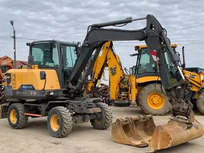Колёсный экскаватор Volvo EW 60 E